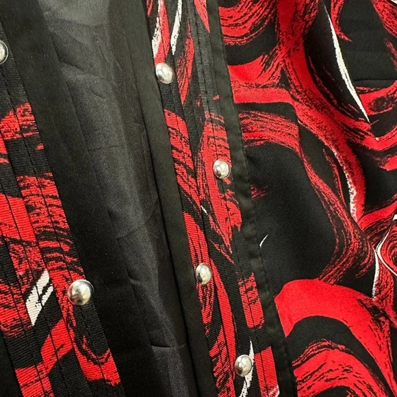 Ivy Chic Open Front Jacket Women's Size 2X Red Black Abstract Swirl Studded Trim - Picture 11 of 12